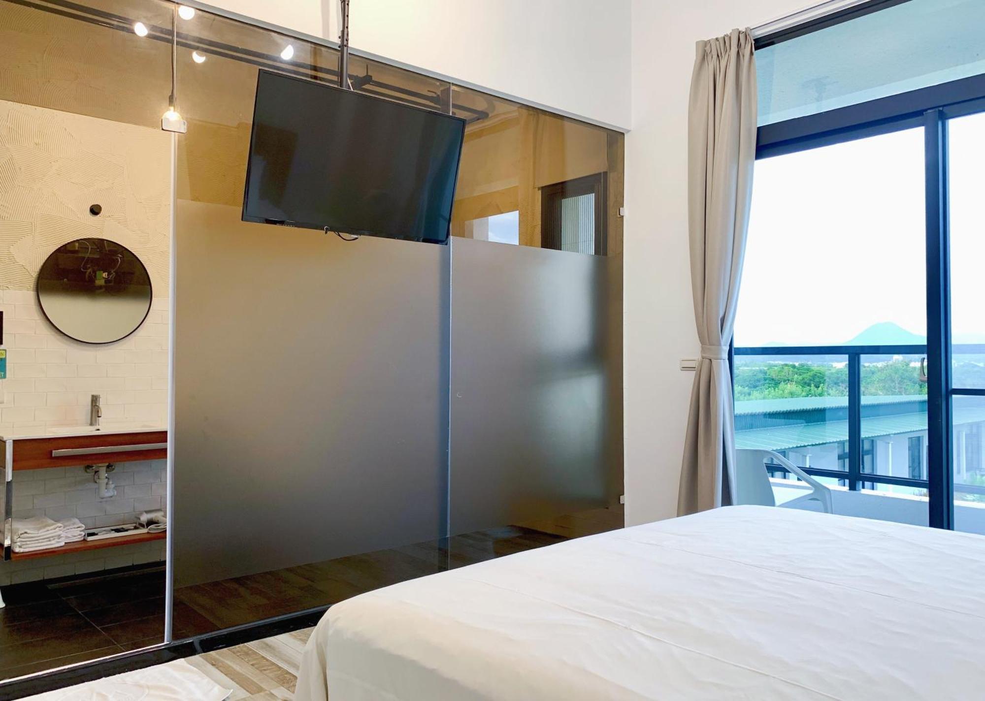 Still Hills Inn Hengchun Exterior photo